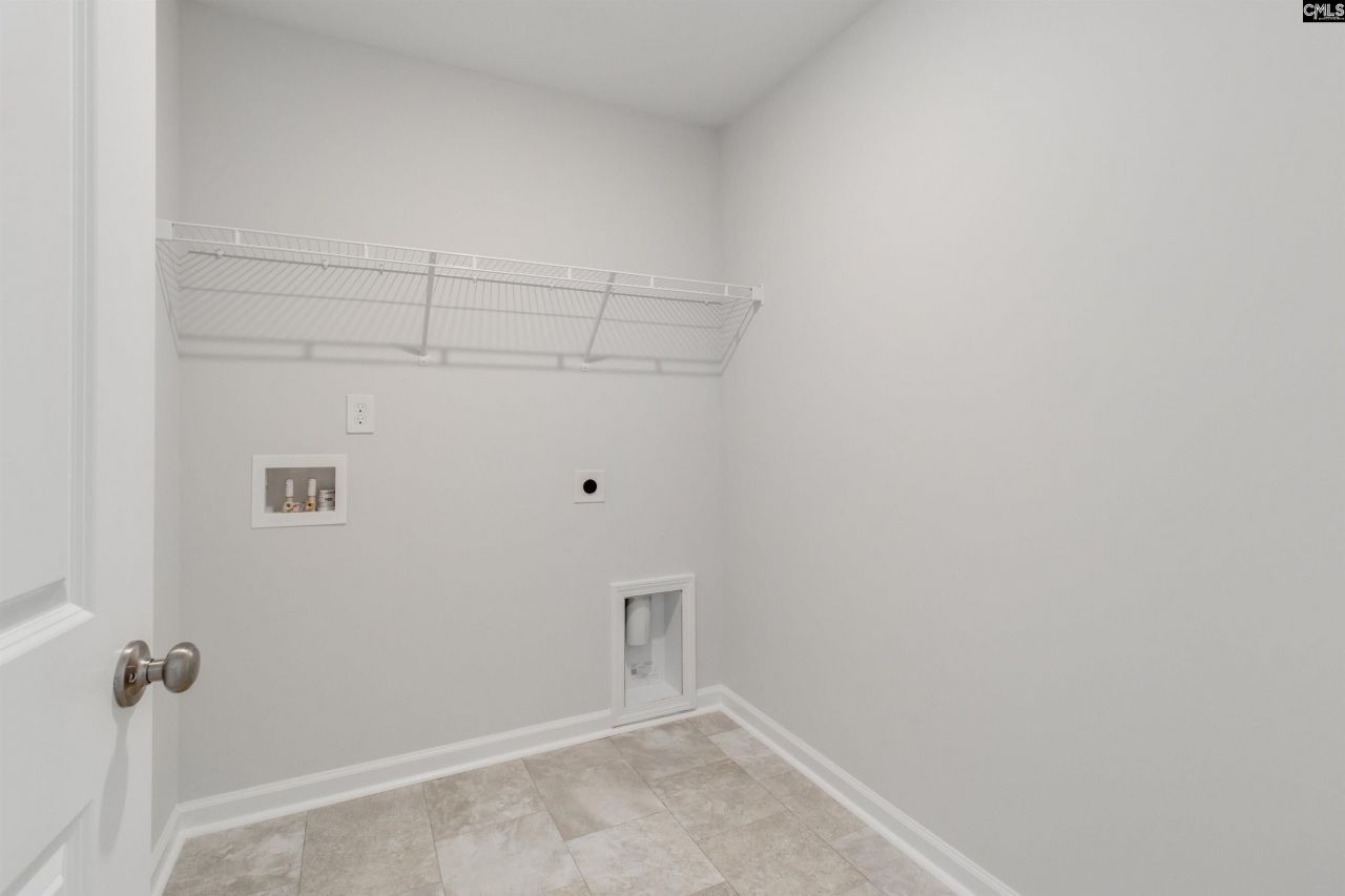 221 Laurinton Farms Drive Photo 21