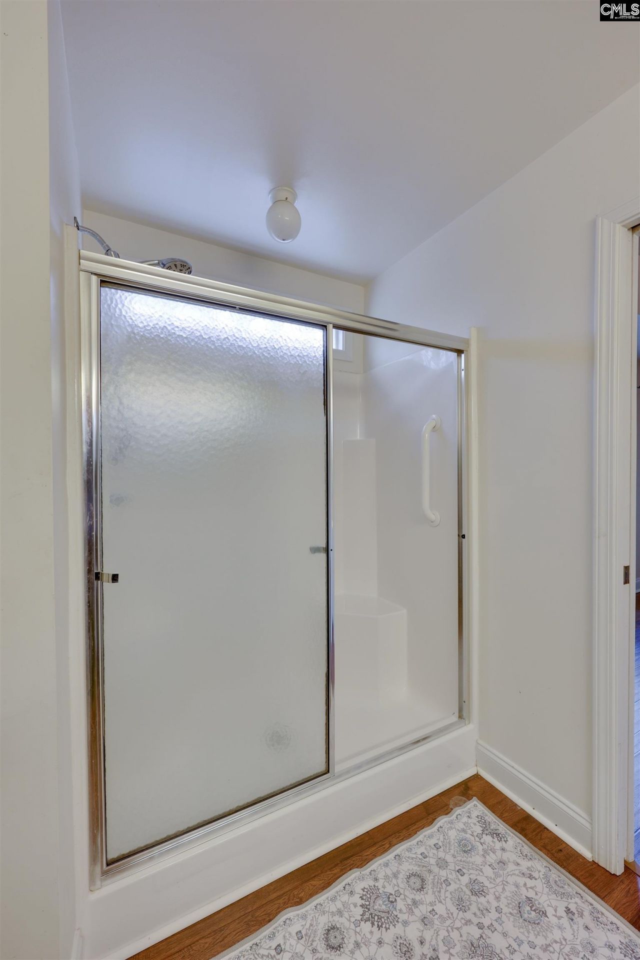 101 Smith Street Photo 14