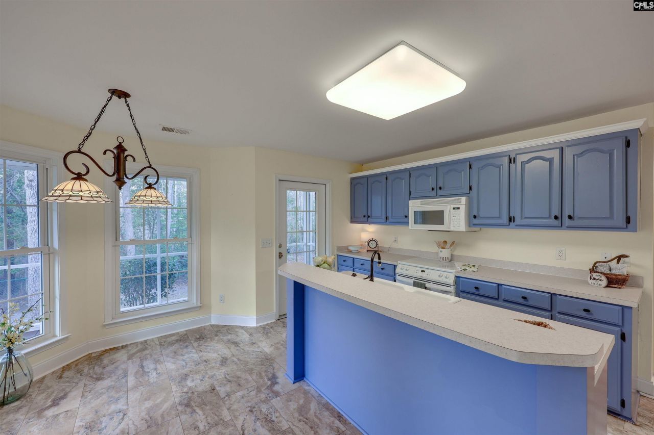 101 Smith Street Photo 16