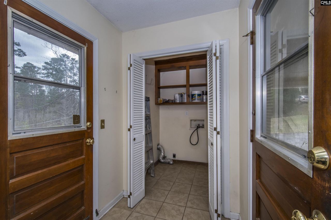 1707 Carl Road Photo 12