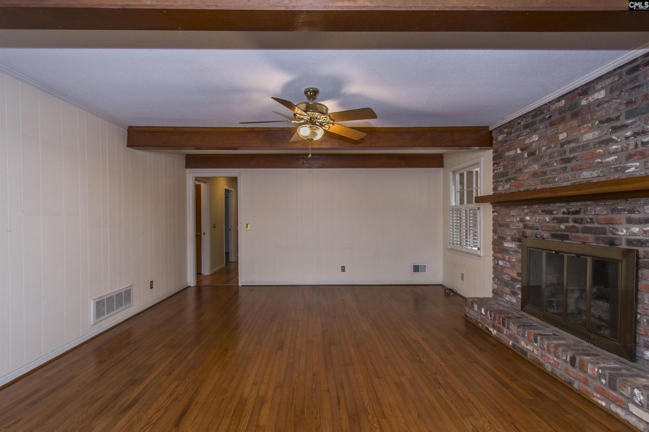 1707 Carl Road Photo 13