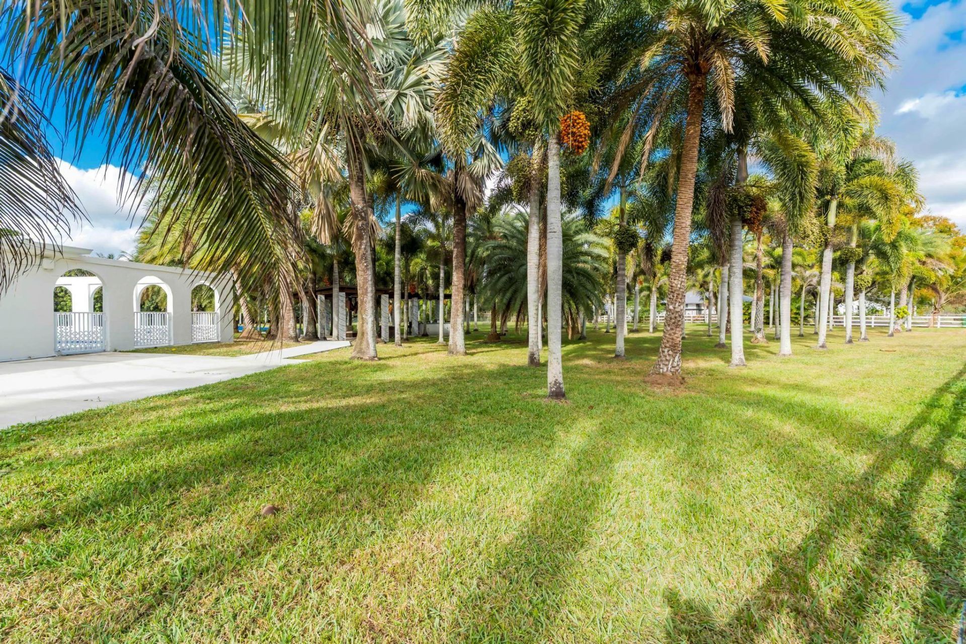 18201 SW 70th Place, Southwest Ranches, FL 33331 Photo