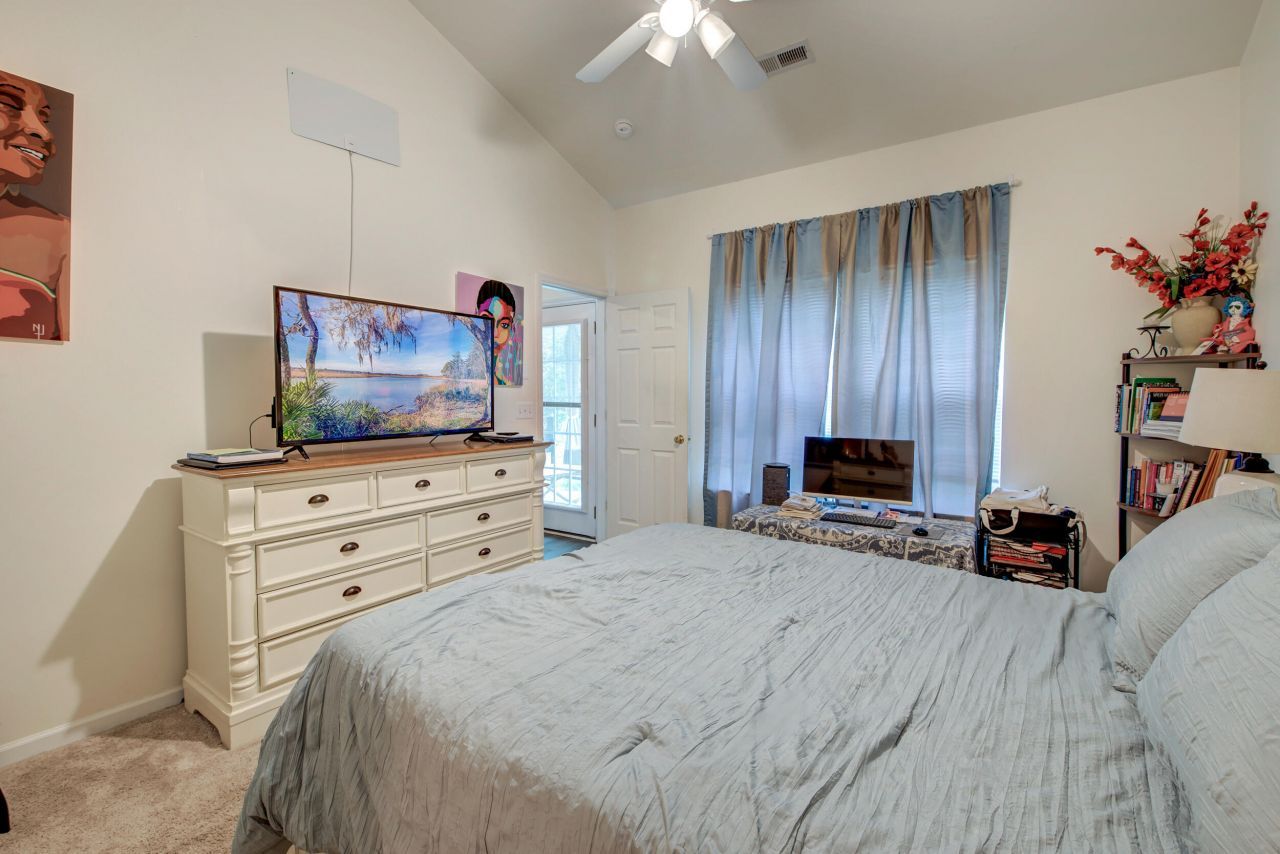 5222 Fernland Way Photo 12