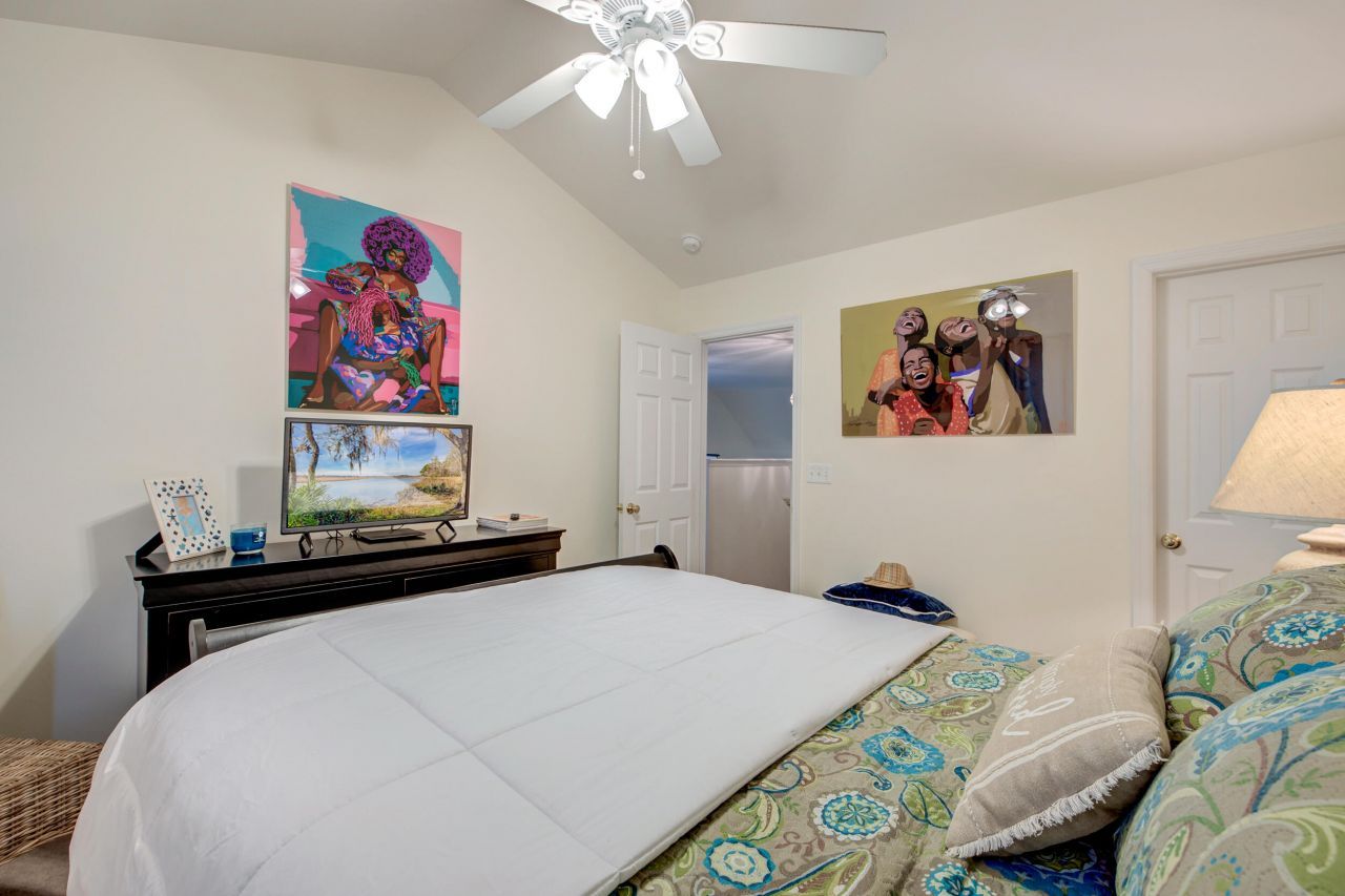 5222 Fernland Way Photo 16