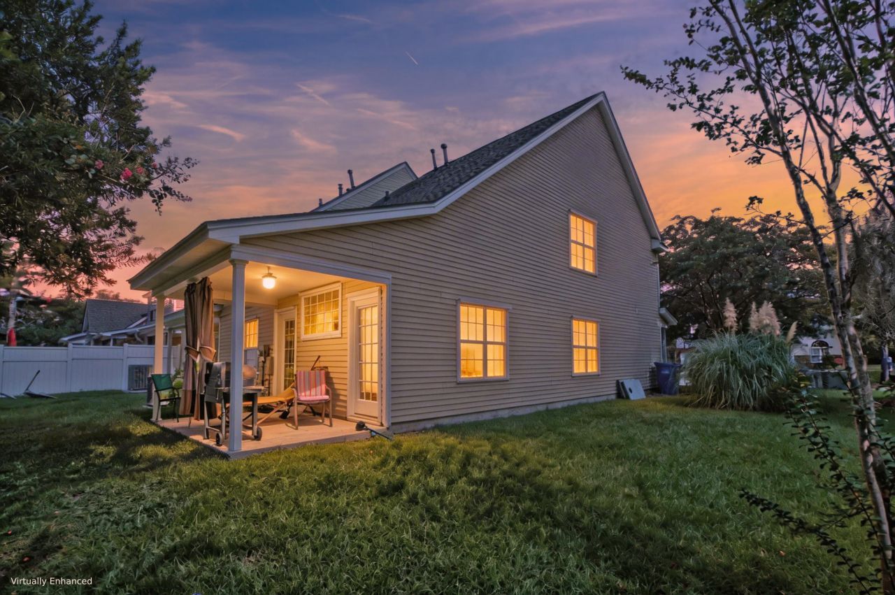 5222 Fernland Way Photo 8