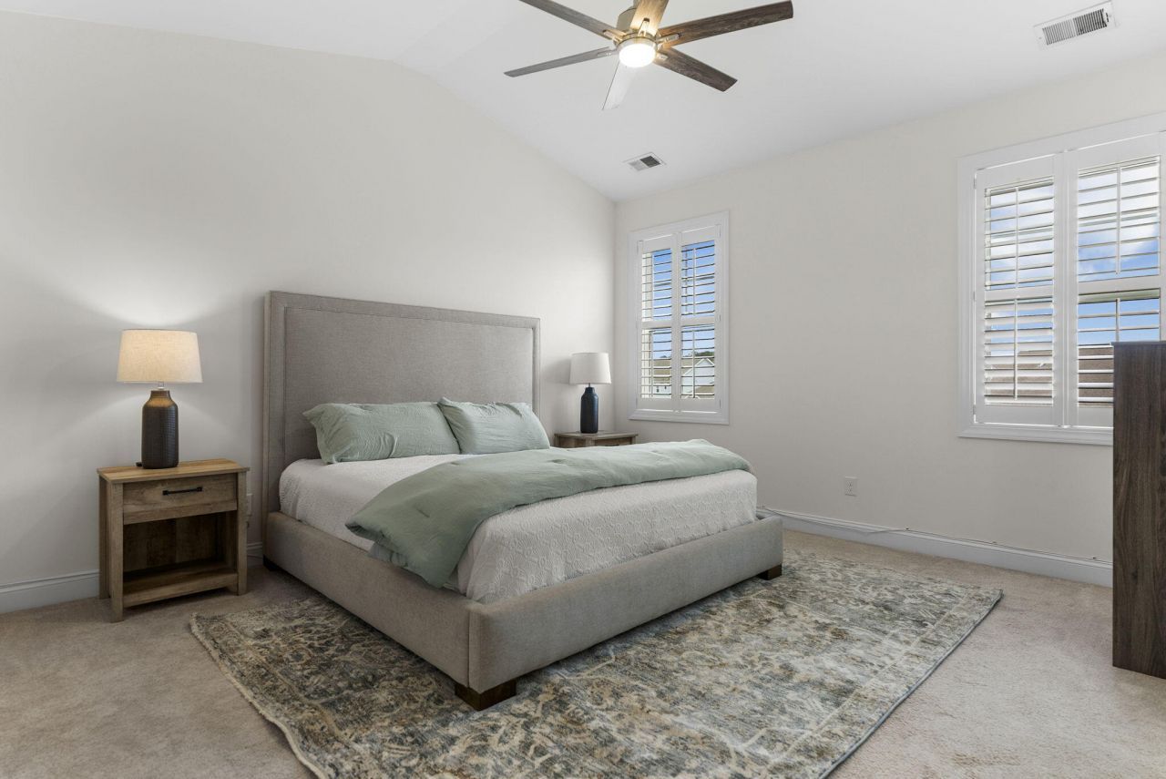 1624 Prince Edward Street Photo 13