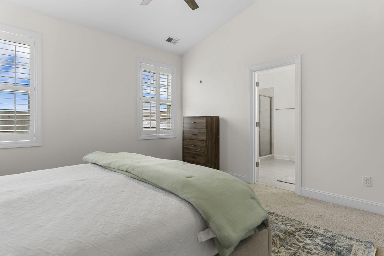 1624 Prince Edward Street Photo 14