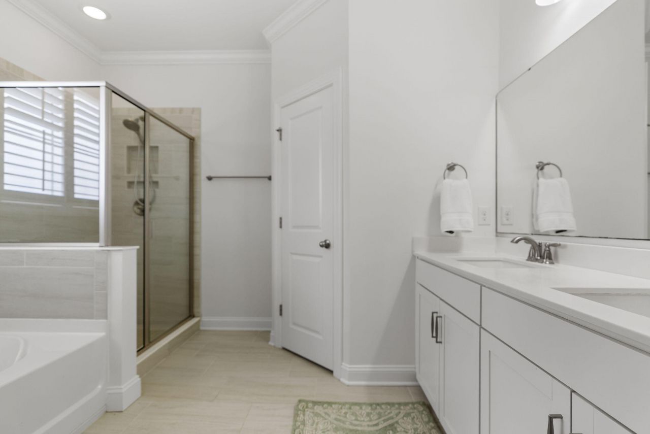 1624 Prince Edward Street Photo 21