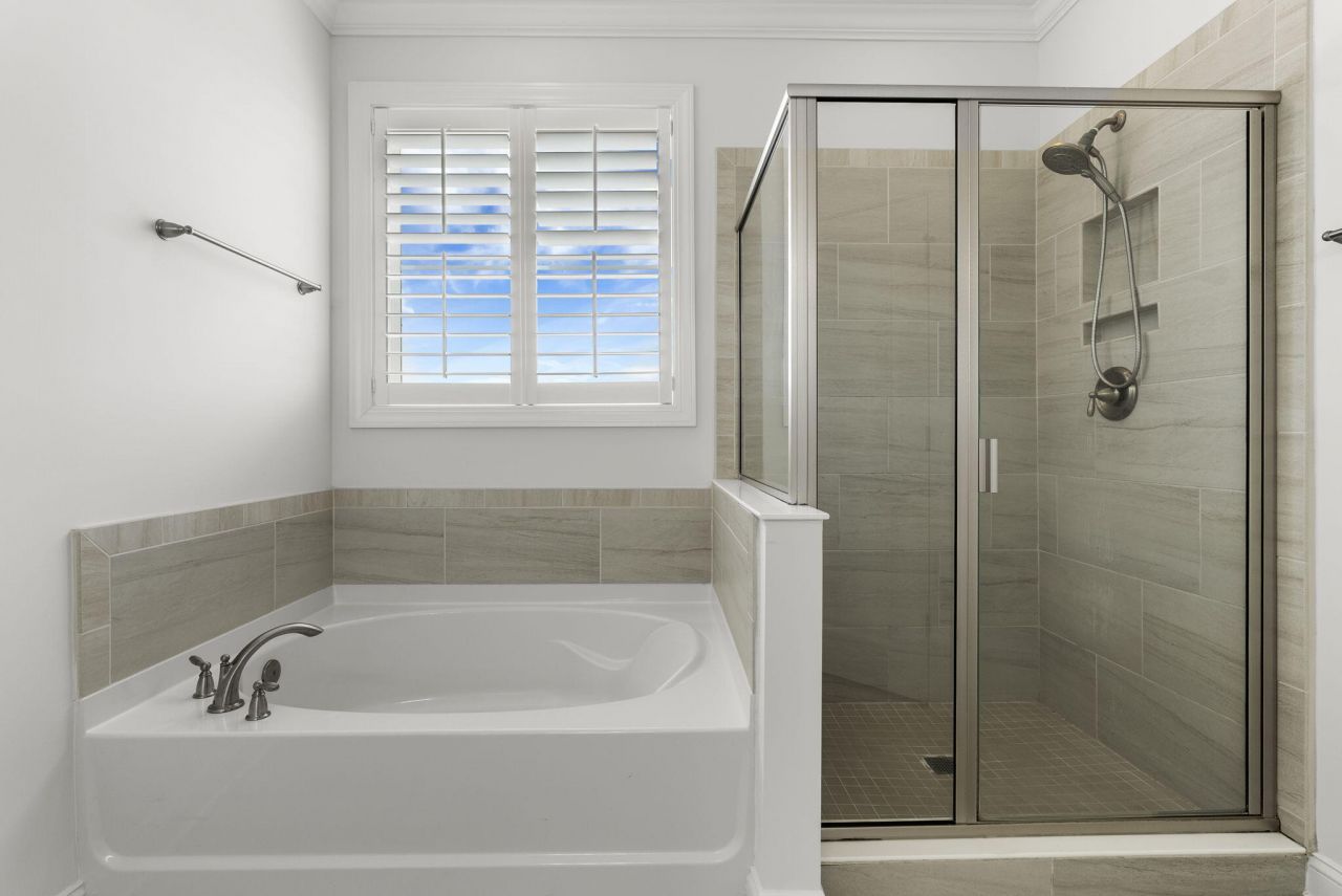 1624 Prince Edward Street Photo 23