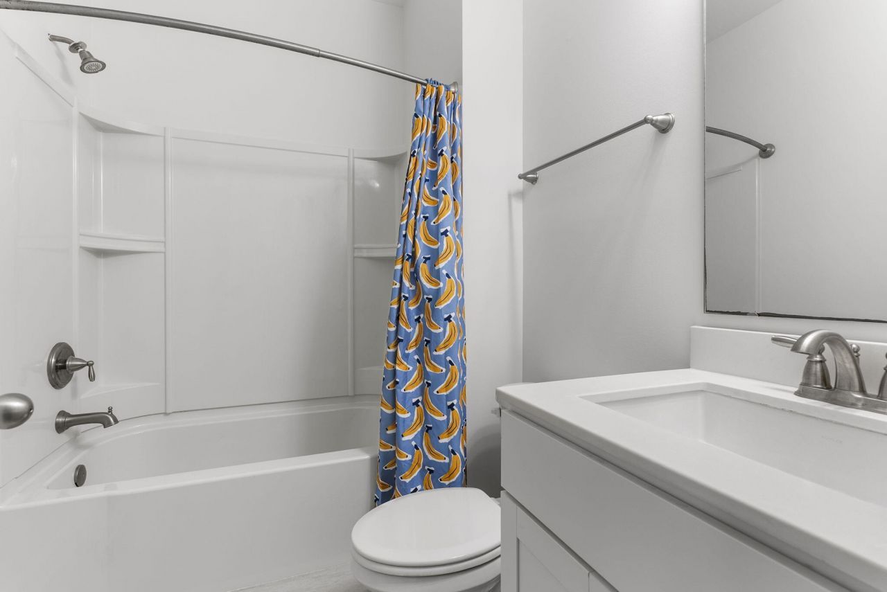 1624 Prince Edward Street Photo 24