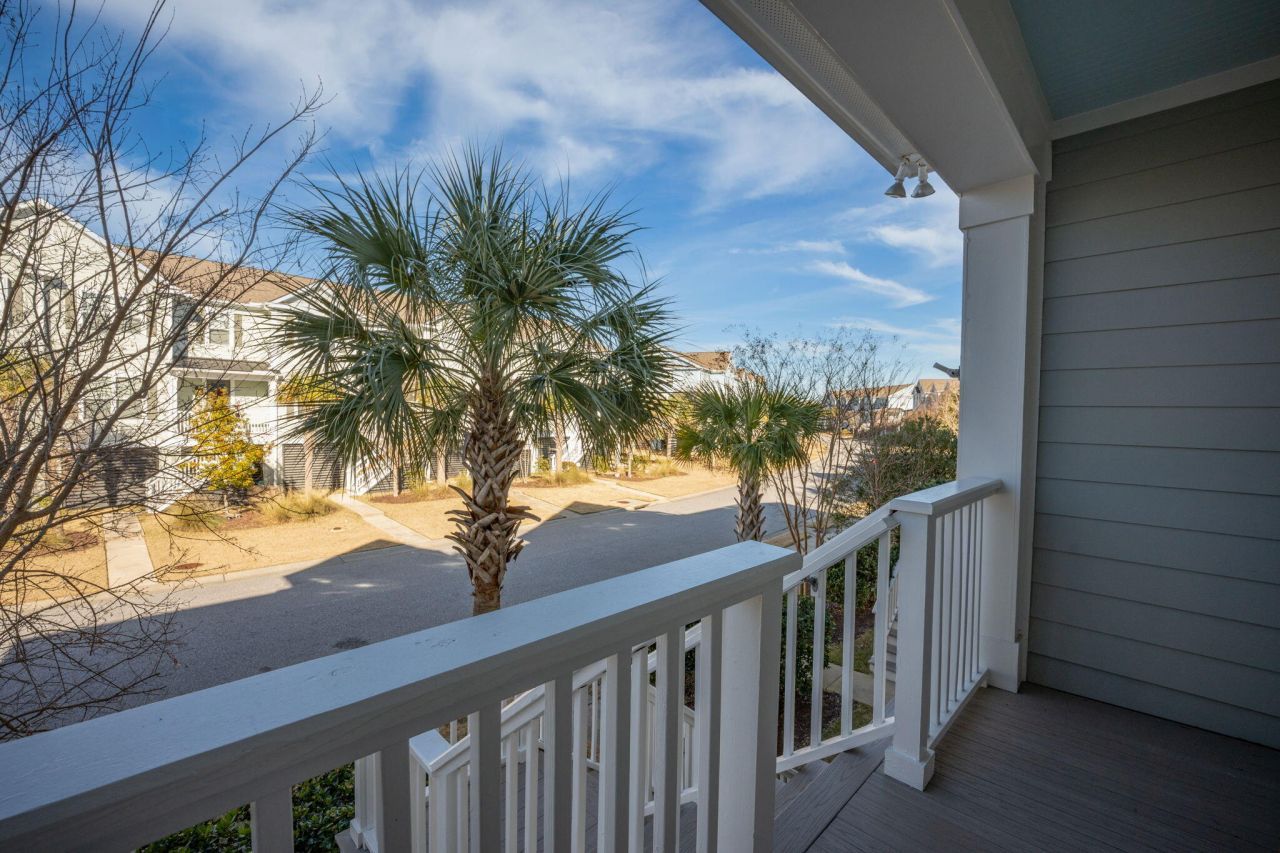 1624 Prince Edward Street Photo 27