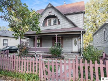 2932 Q Street, Lincoln, NE 68503