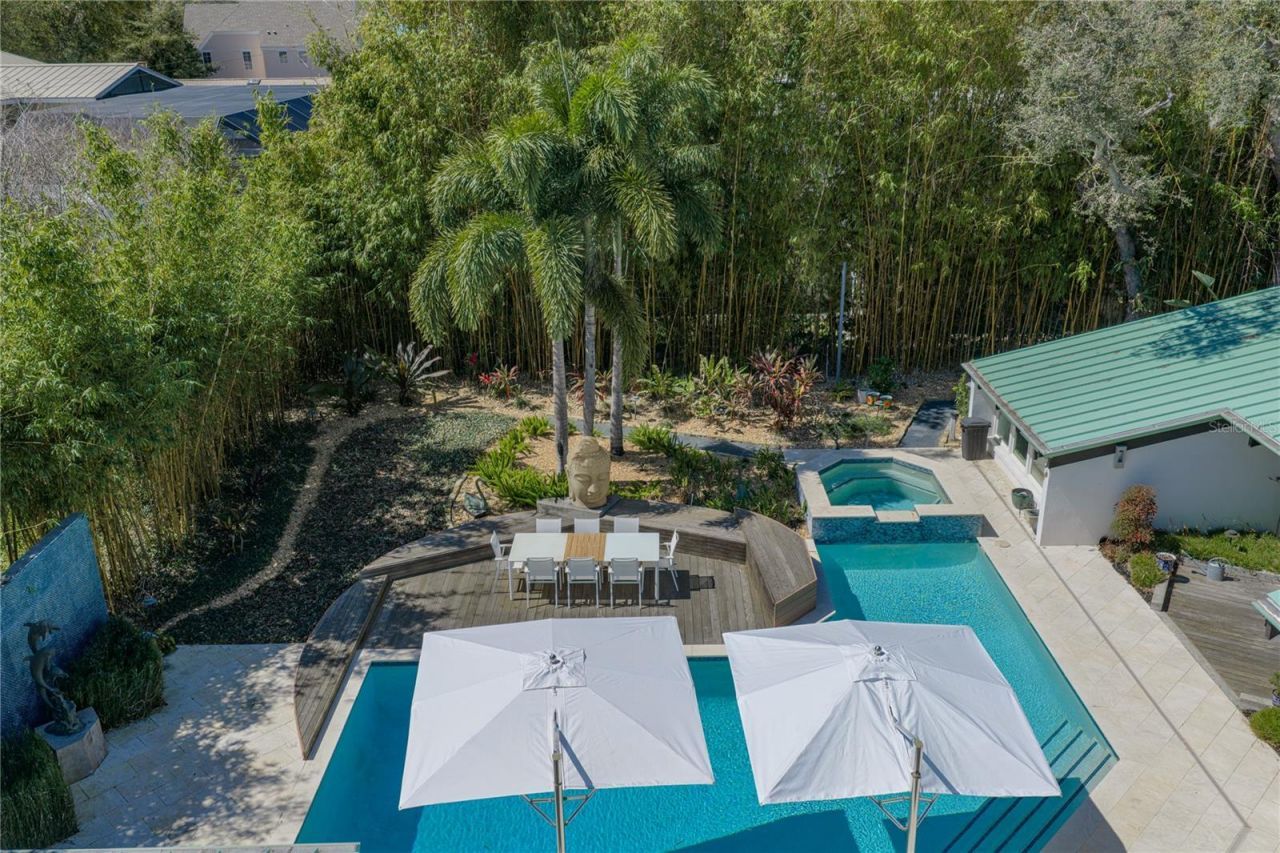 1200 45th Avenue N, Saint Petersburg, FL 33703 Photo