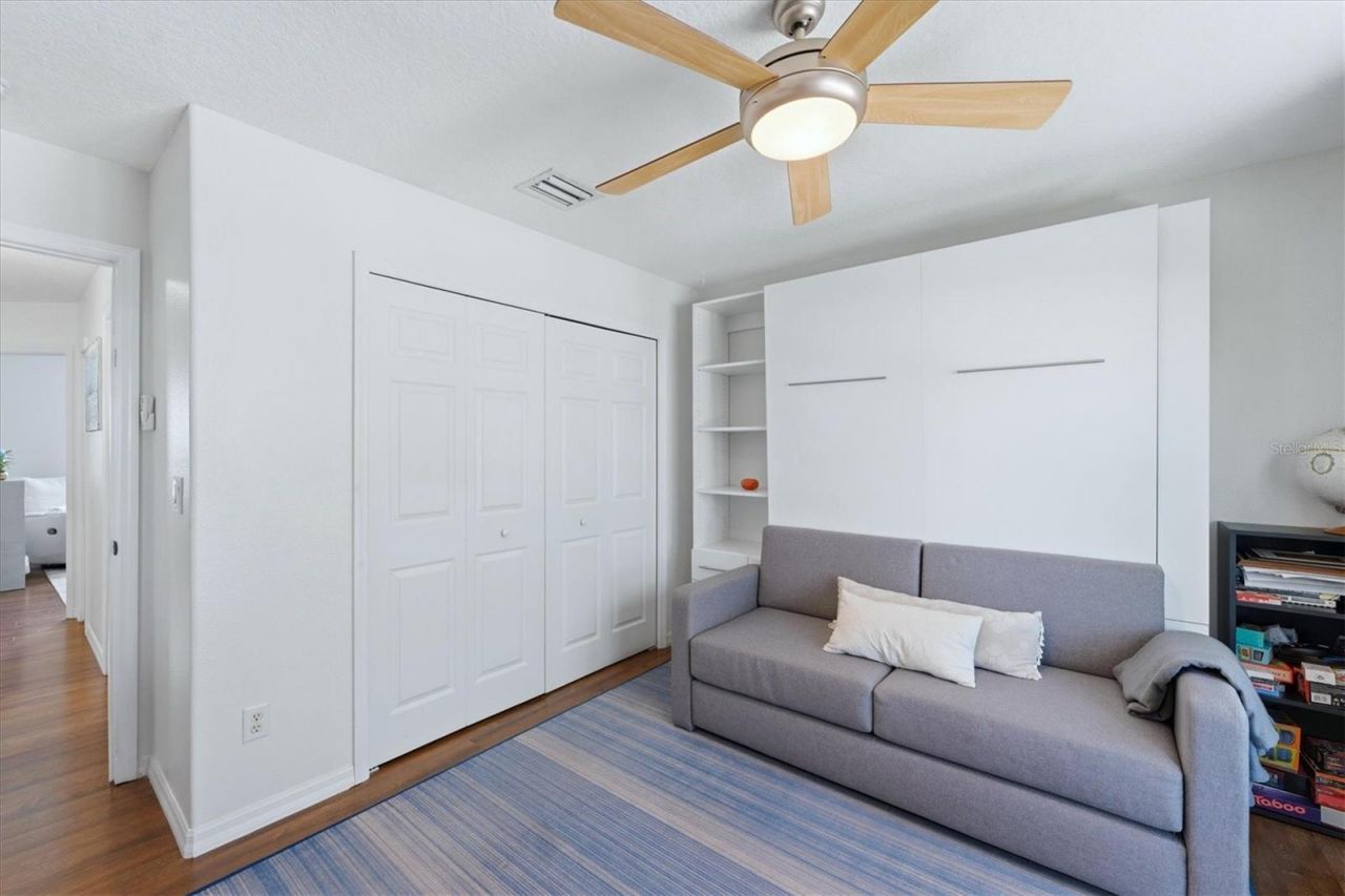 236 15th Avenue Se, Saint Petersburg, FL 33701 Photo