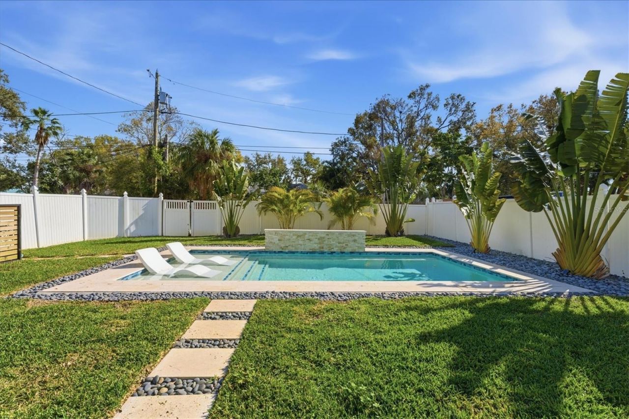 236 15th Avenue Se, Saint Petersburg, FL 33701 Photo