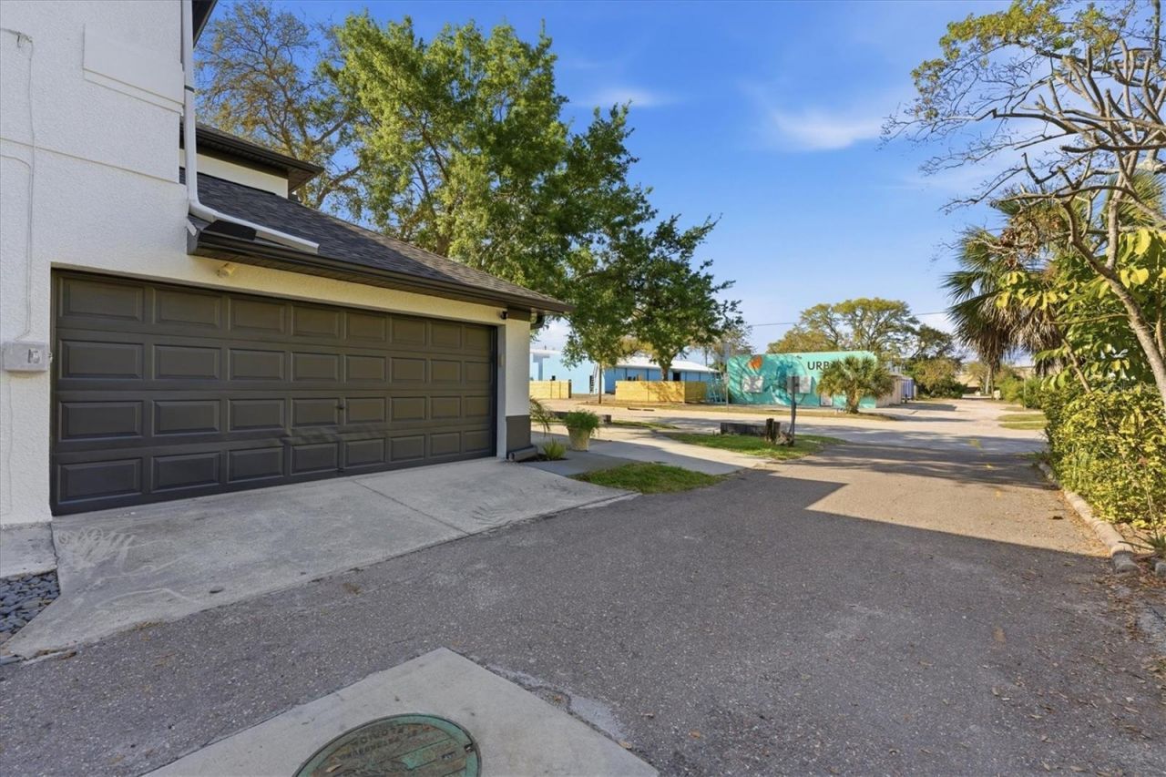 236 15th Avenue Se, Saint Petersburg, FL 33701 Photo