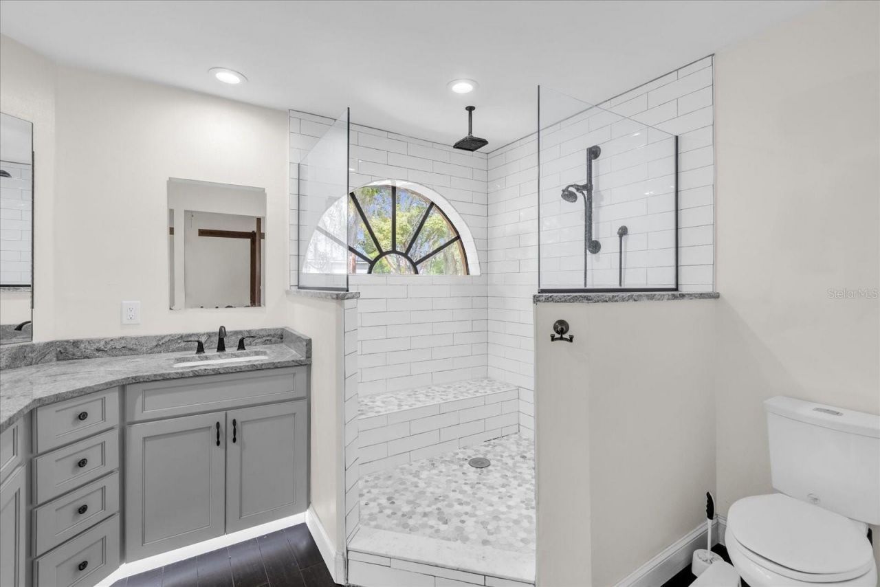 1313 Lake Willisara Circle , Unit 1313, Orlando, FL 32806 Photo