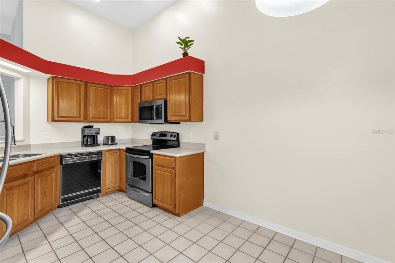 1313 Lake Willisara Circle , Unit 1313, Orlando, FL 32806 Photo