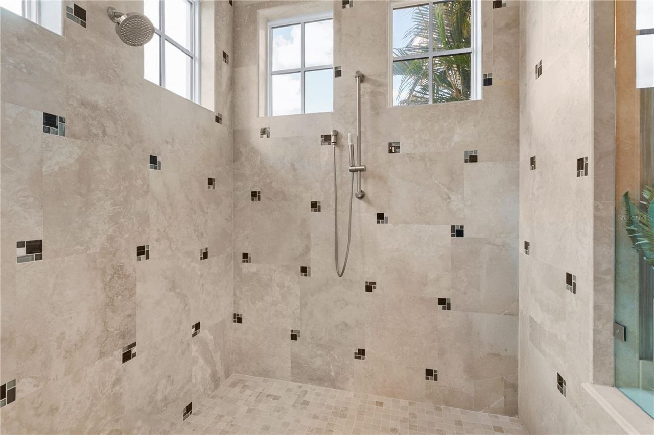 19438 Beacon Park Place, Bradenton, FL 34202 Photo