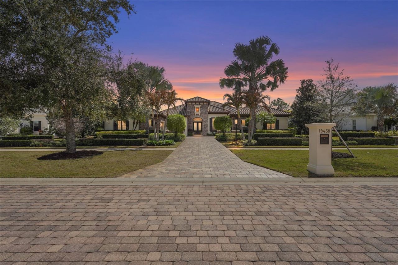 19438 Beacon Park Place, Bradenton, FL 34202 Photo