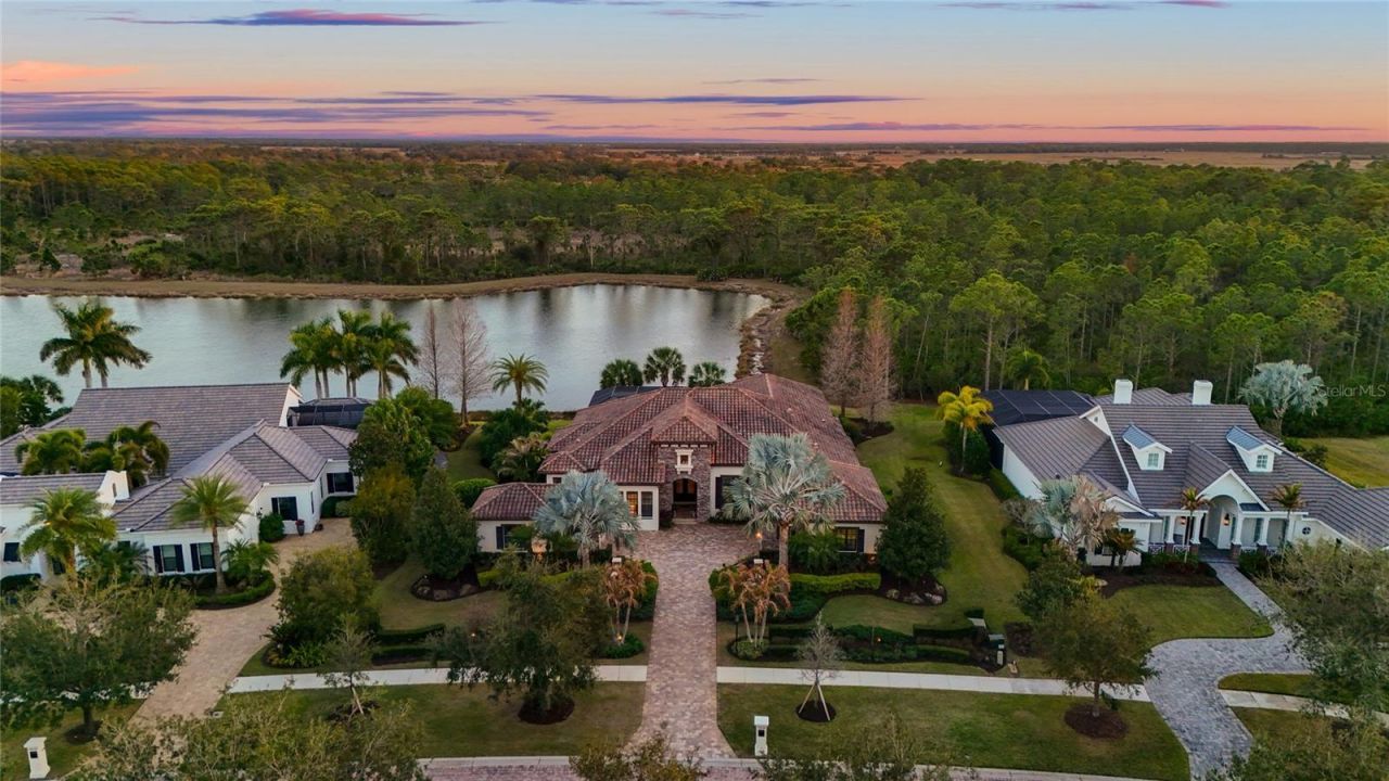 19438 Beacon Park Place, Bradenton, FL 34202 Photo