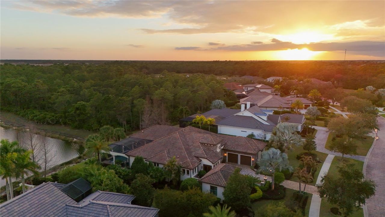 19438 Beacon Park Place, Bradenton, FL 34202 Photo