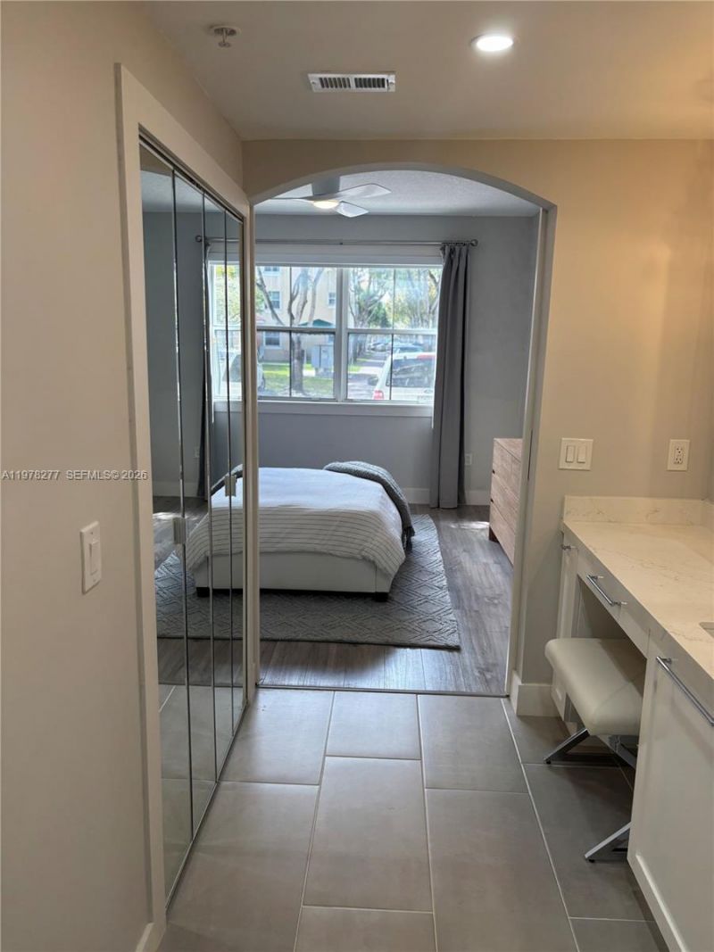 6700 NW 114th Ave , Unit 902, Doral, FL 33178 Photo