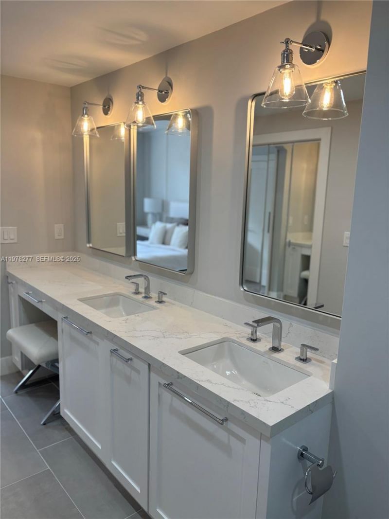 6700 NW 114th Ave , Unit 902, Doral, FL 33178 Photo