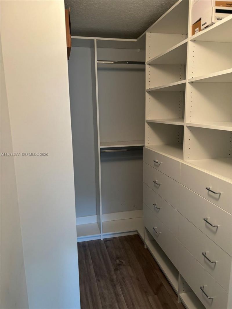 6700 NW 114th Ave , Unit 902, Doral, FL 33178 Photo