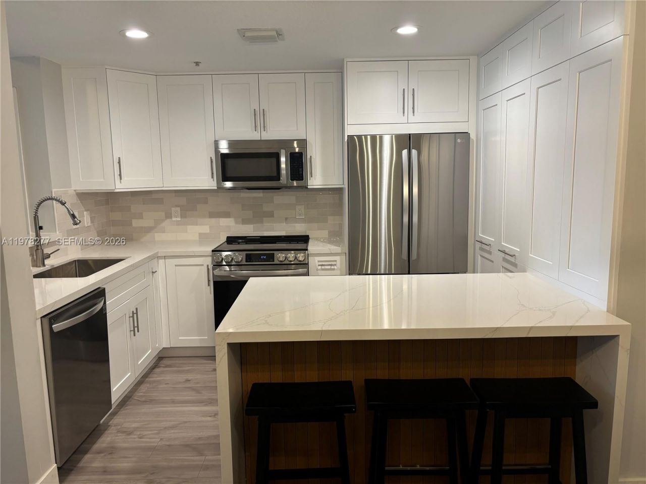 6700 NW 114th Ave , Unit 902, Doral, FL 33178 Photo