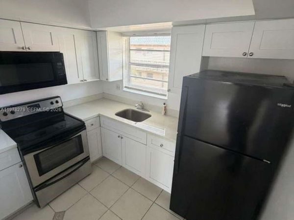 1350 NE 119th St , Unit 135024, Miami, FL 33161