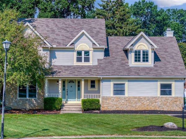 107 Keswick Court, Amherst, OH 44001