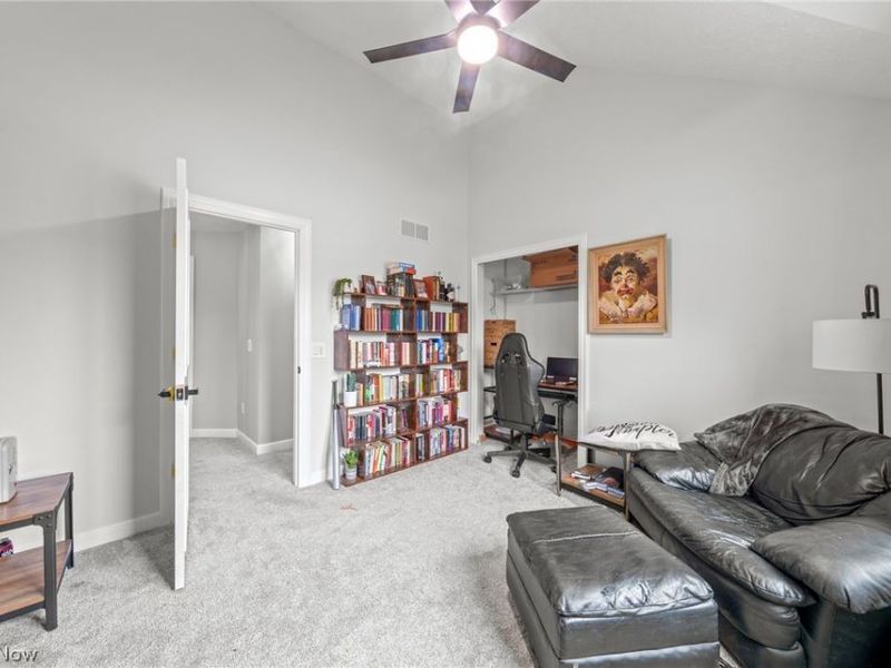 107 Keswick Court, Amherst, OH 44001 Photo 17