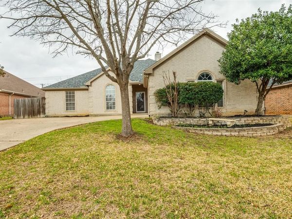 14 Enchanted Court, Mansfield, TX 76063