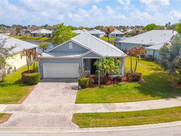 615 NE Canoe Park Circle, Port St Lucie, FL 34983