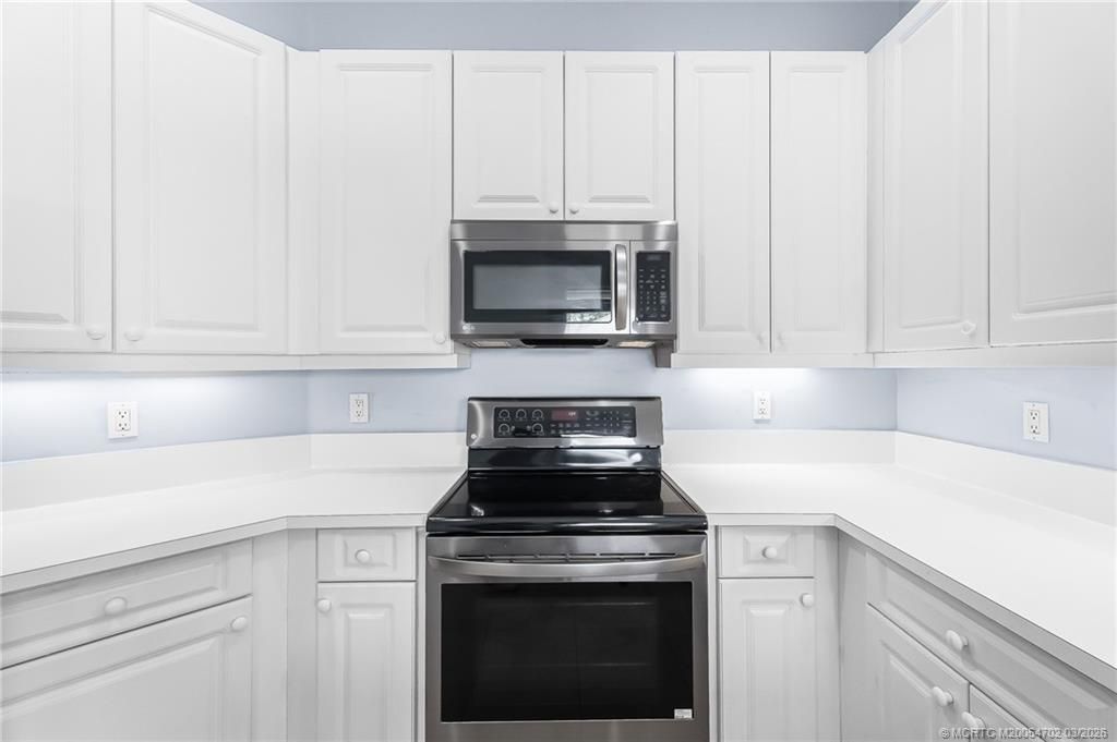 615 NE Canoe Park Circle, Port Saint Lucie, FL 34983 Photo