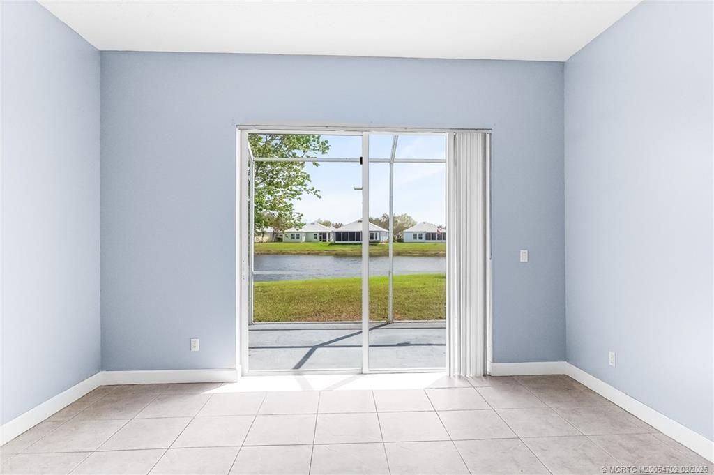 615 NE Canoe Park Circle, Port Saint Lucie, FL 34983 Photo