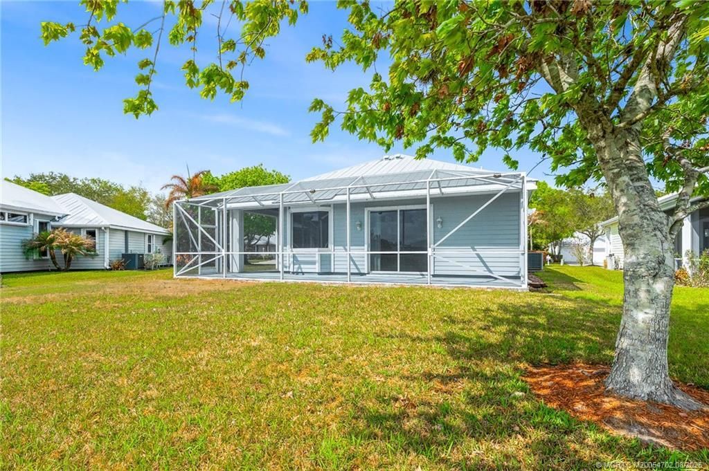 615 NE Canoe Park Circle, Port Saint Lucie, FL 34983 Photo