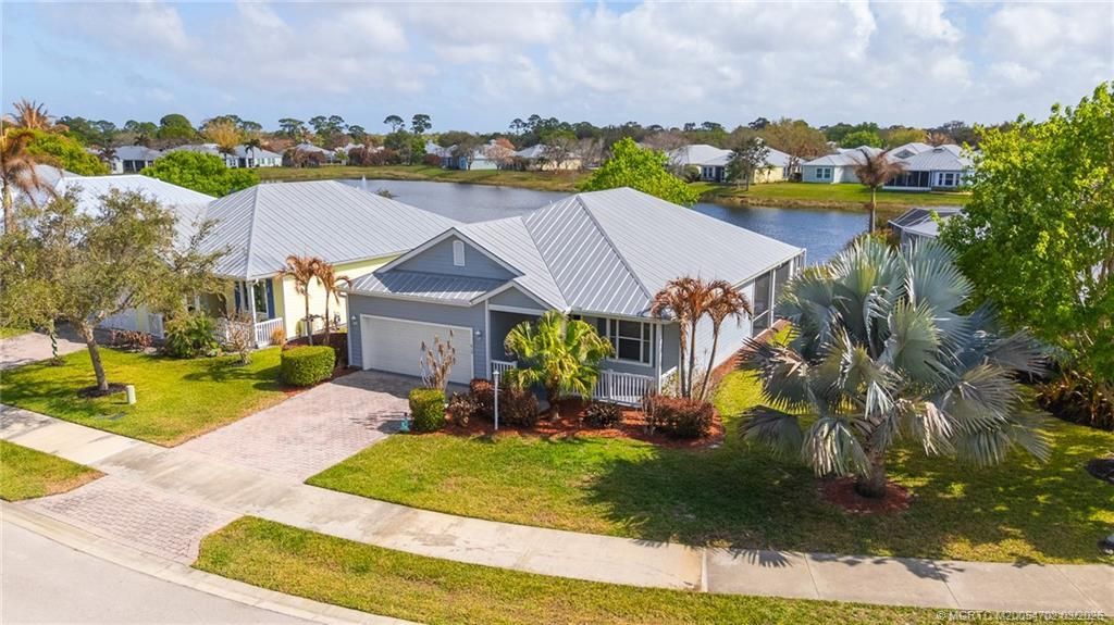 615 NE Canoe Park Circle, Port Saint Lucie, FL 34983 Photo