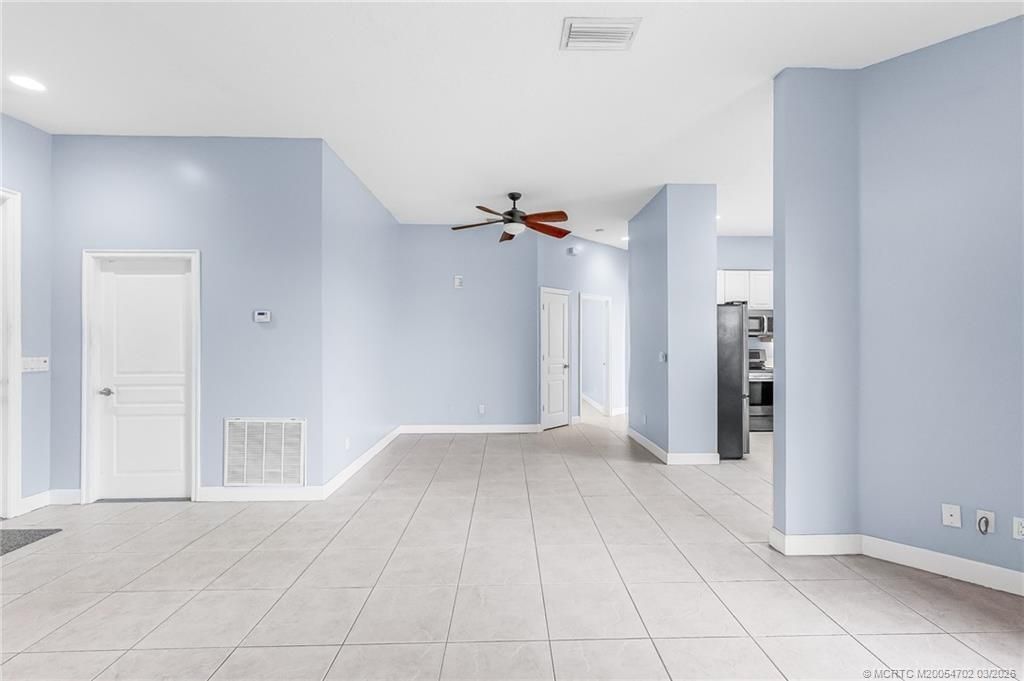 615 NE Canoe Park Circle, Port Saint Lucie, FL 34983 Photo