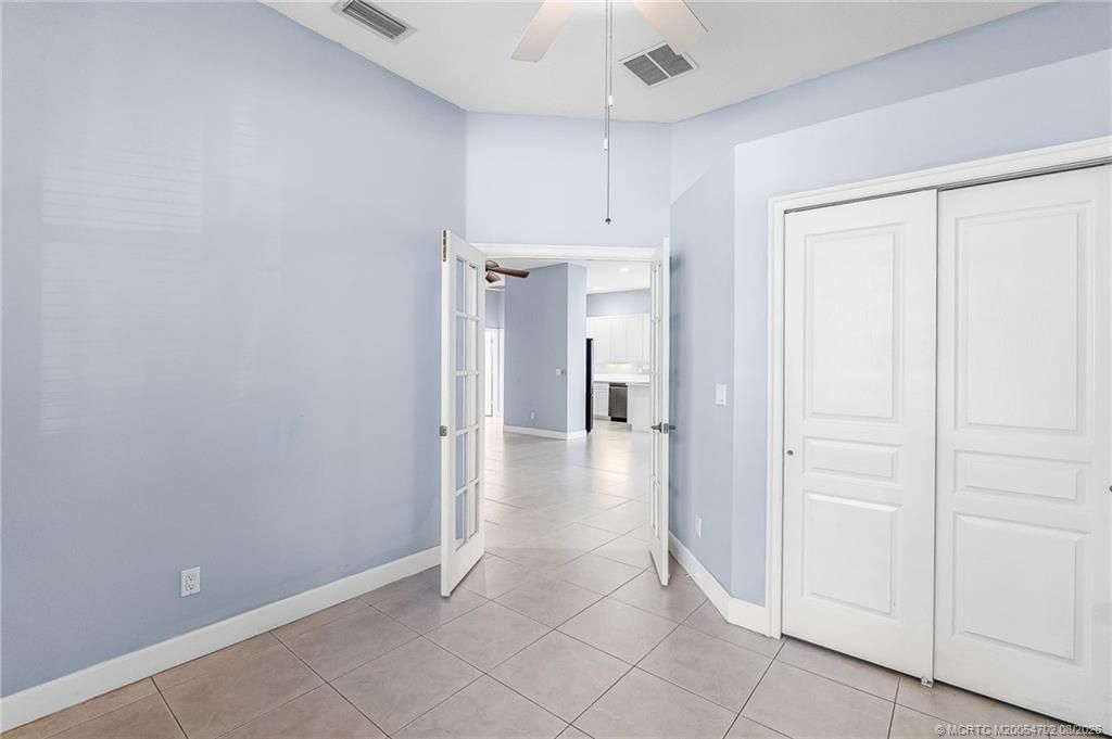 615 NE Canoe Park Circle, Port Saint Lucie, FL 34983 Photo