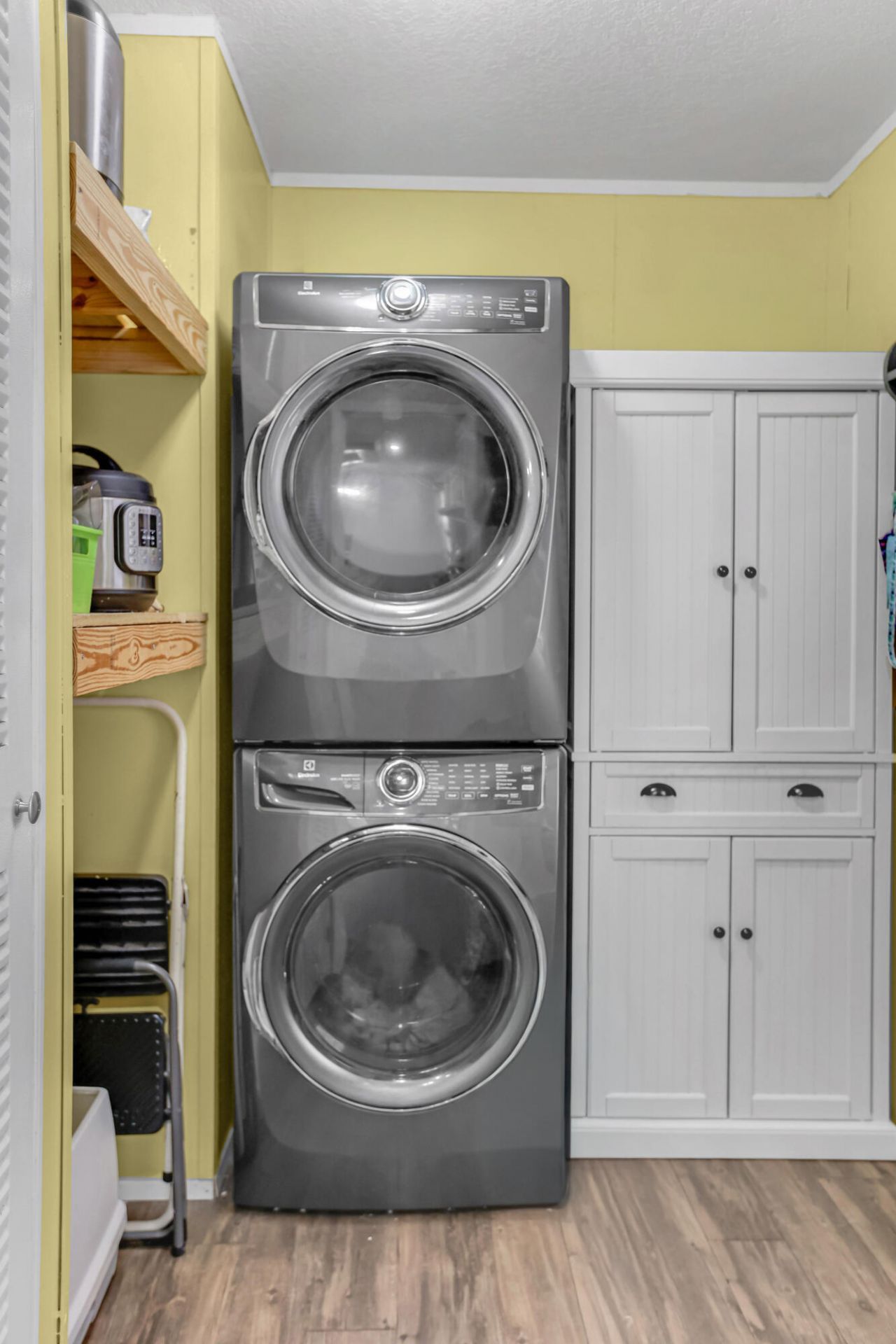 1293 Long Acre Drive Photo 16