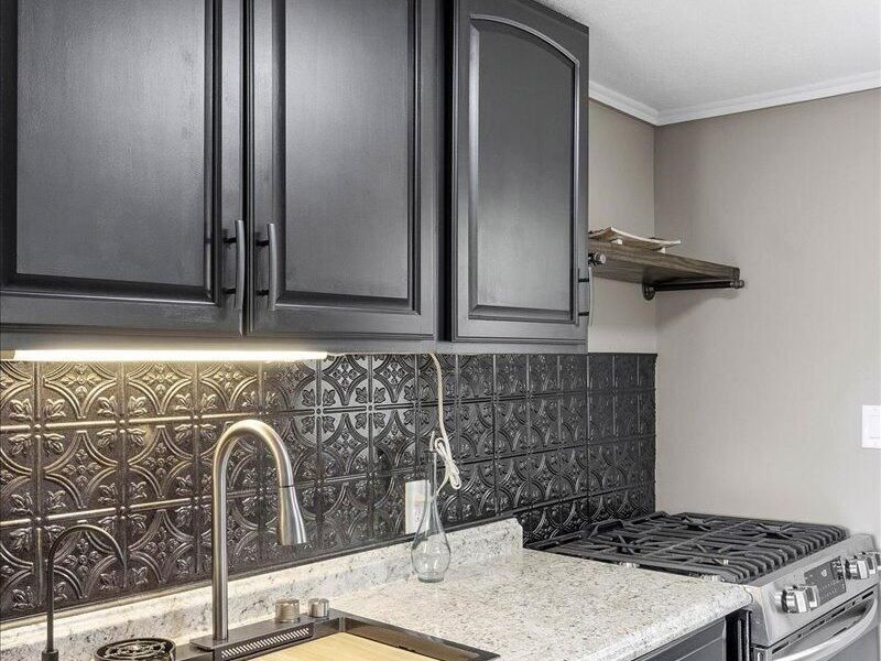 9050 Elm Street, Lakeview, OH 43331 Photo 14