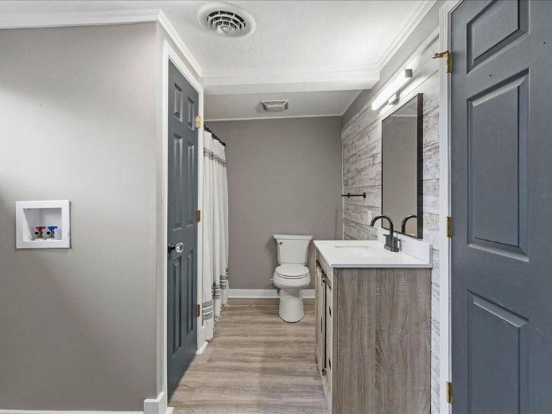 9050 Elm Street, Lakeview, OH 43331 Photo 16