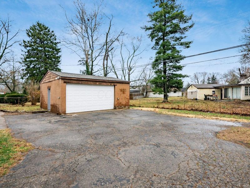 3457 Roswell Drive , Columbus, OH 43227 Photo 36