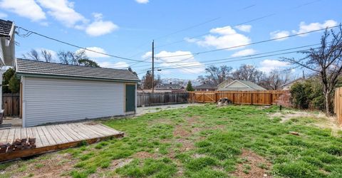 1025 Bell Street, Reno, NV 89503 Photo