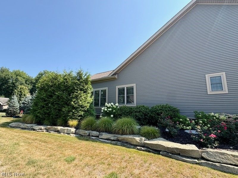 2939 Briarwood Court, Poland, OH 44514 Photo 10