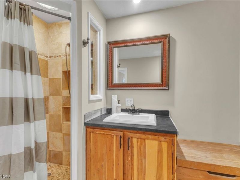 914 Garford Avenue, Elyria, OH 44035 Photo 19