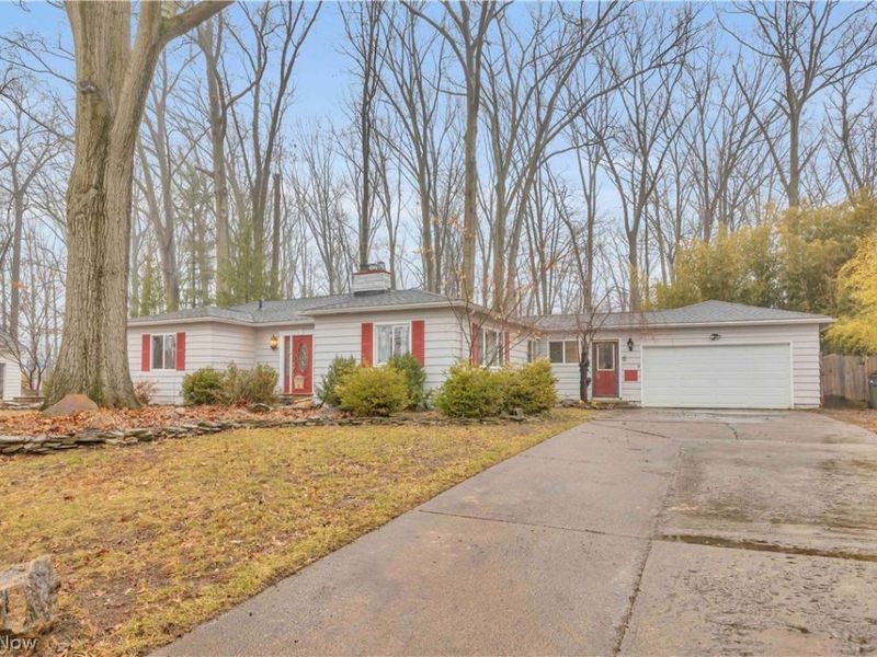 914 Garford Avenue, Elyria, OH 44035 Photo 2