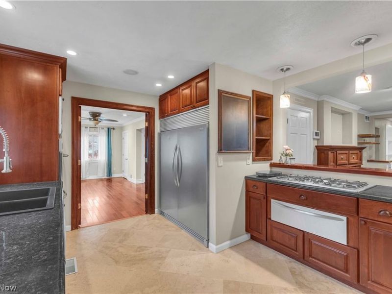 914 Garford Avenue, Elyria, OH 44035 Photo 9